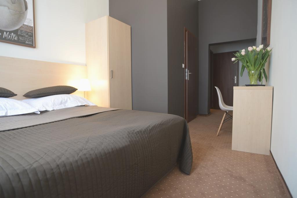Ingo Aparthotel Krasków Εξωτερικό φωτογραφία