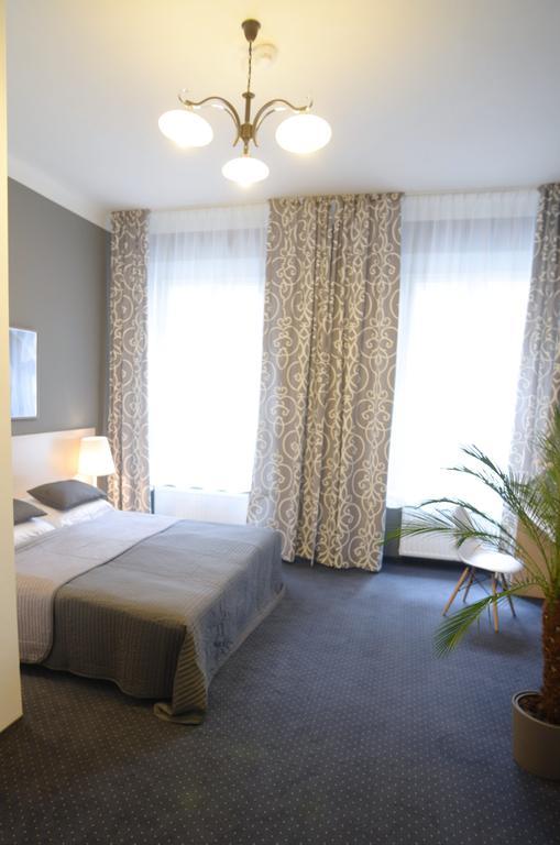 Ingo Aparthotel Krasków Εξωτερικό φωτογραφία